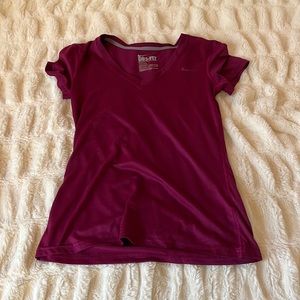 Pink/purple Nike dry fit t shirt size XS